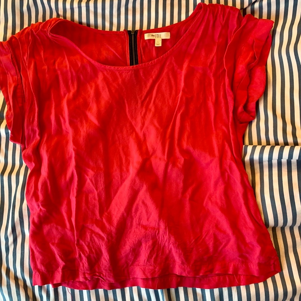 Love Fire Zip-Up Back Pink Top